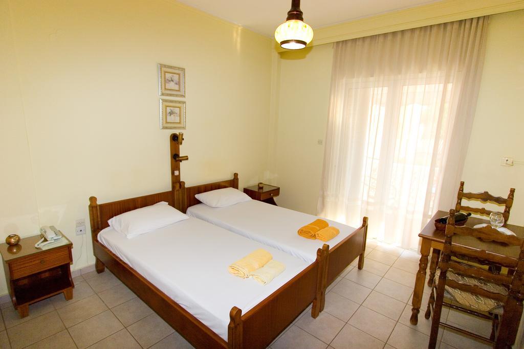 Miami Studios Loutra Edipsou  Chambre photo