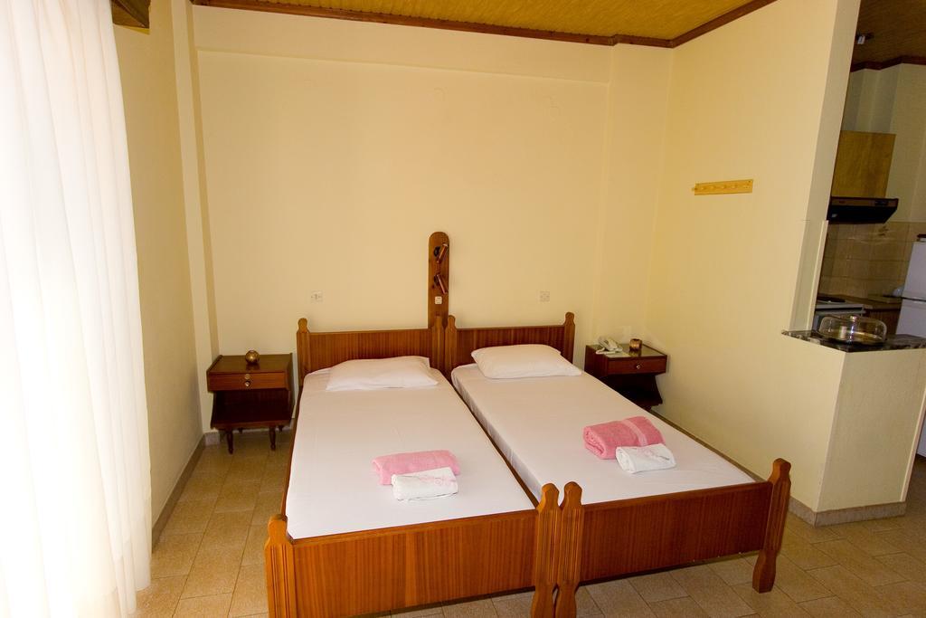Miami Studios Loutra Edipsou  Chambre photo
