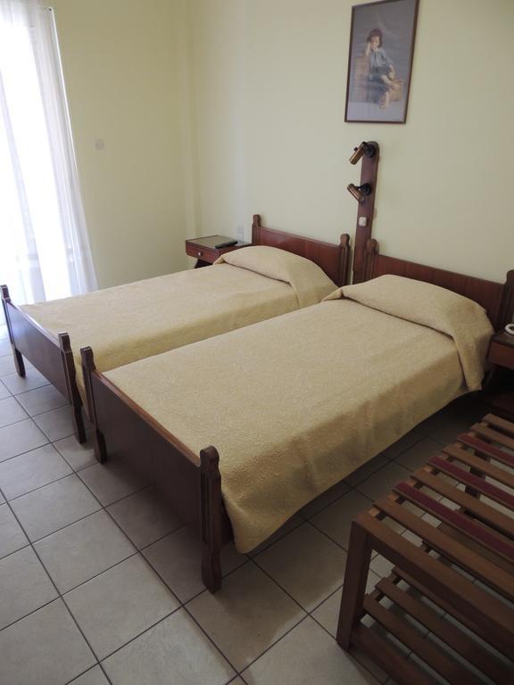 Miami Studios Loutra Edipsou  Chambre photo