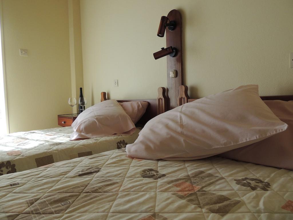 Miami Studios Loutra Edipsou  Chambre photo